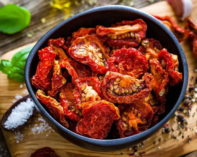 sun-dried tomatoes for dogs