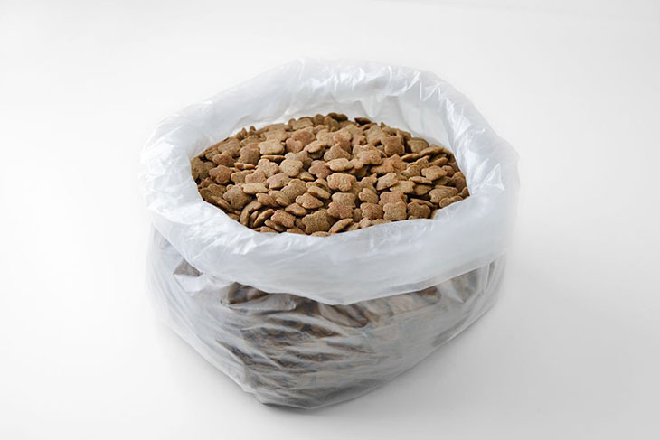 best way to store dog food long term